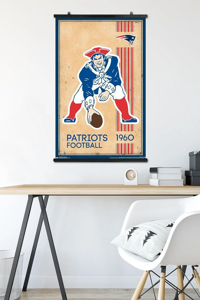 NFL New England Patriots - Retro Logo 14 Wall Poster, 14.725" x 22.375"