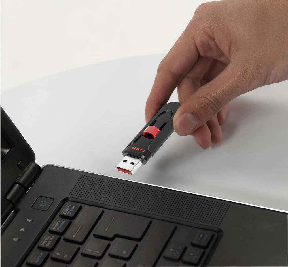SanDisk Cruzer Glide USB 2.0 Flash Drive, 64GB, Back Up and Transfer