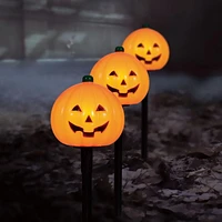 Way to Celebrate Halloween 3-Piece Pumpkin Lawn Stakes, with 3 Clear C7 Bulbs