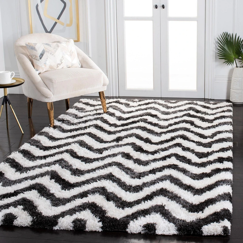 Safavieh Barcelona Carmella Tapis Chevron