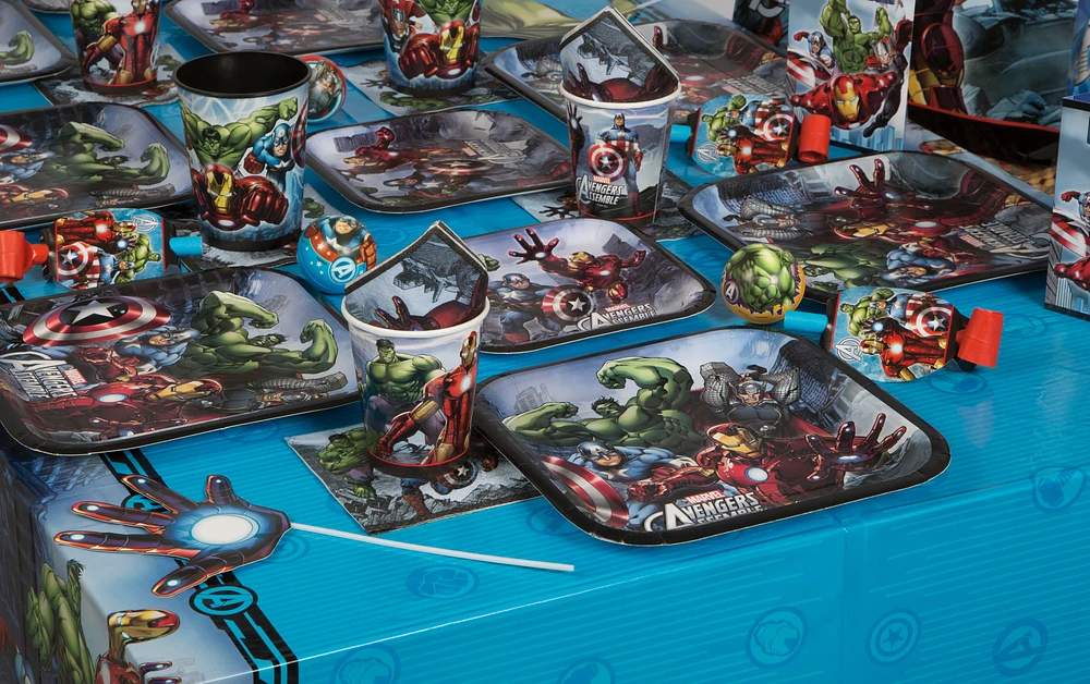 8 Avengers Paper Cups, 8 9 ounce Paper Cups