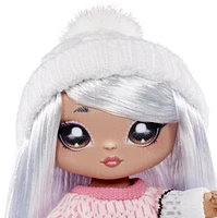 Poupée-mannequin Na Na Na Surprise de la série Cozy, Harper Waters, de 7,5 po (19 cm), inspirée d’un phoque avec des cheveux violet clair