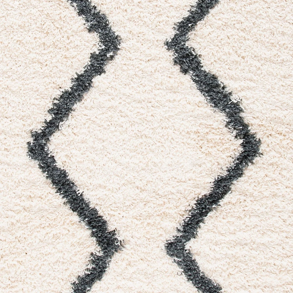 Safavieh Venus Carleen Tapis Chevron Shag