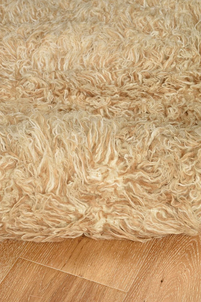 3A Flokati 2000gr 9' x 12' Area Rug, Tan