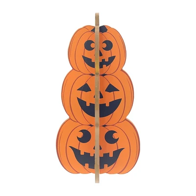 Manière de célébrer le décor Jack-O-Lantern empilé d'Halloween
