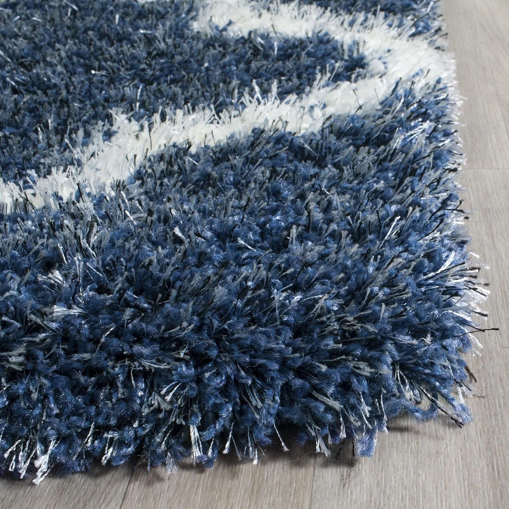 Safavieh Montreal Lennart Geometric Shag Area Rug