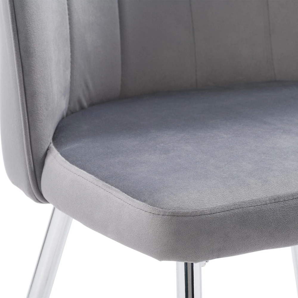 Chaise d'appoint touffetée en velours Nash