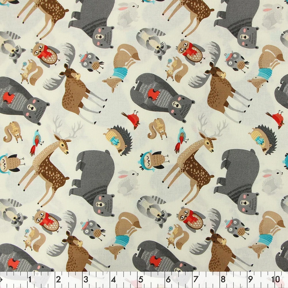 Tissu au mètre en coton Fabric Creations: AVENTURE DE NOËL BLANC