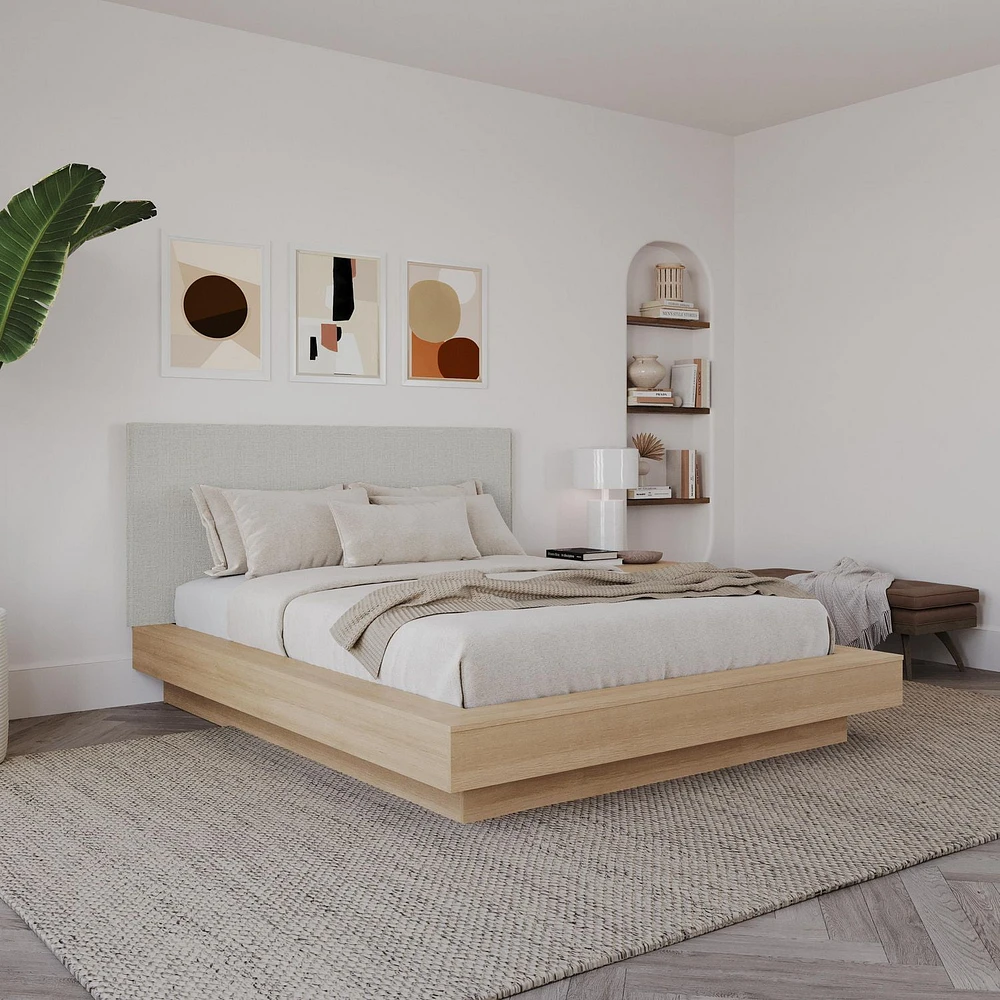 Ensemble de chambre à coucher Julian 3 pièces avec lit plateforme, tête de lit rembourrée et table de chevet