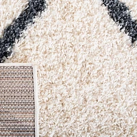 Safavieh Venus Carleen Tapis Chevron Shag