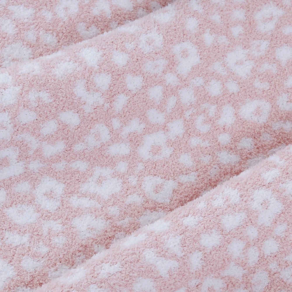 JETÉ EN TRICOT