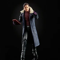 Hasbro Marvel Legends Series Avengers, figurine de collection Baron Zemo de 15 cm, design premium et 5 accessoires, pour enfants, dès 4 ans