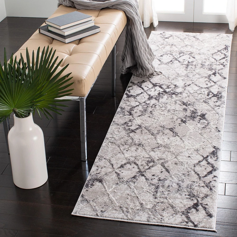 SAFAVIEH Amelia Roslyn Abstract Distressed Area Rug