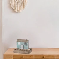 Maison En Bois Au Bord De La Mer