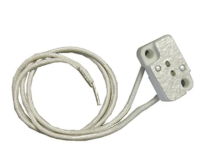 Atron Electro Industries Rectangular Socket For Multifaceted Reflector Bulbs