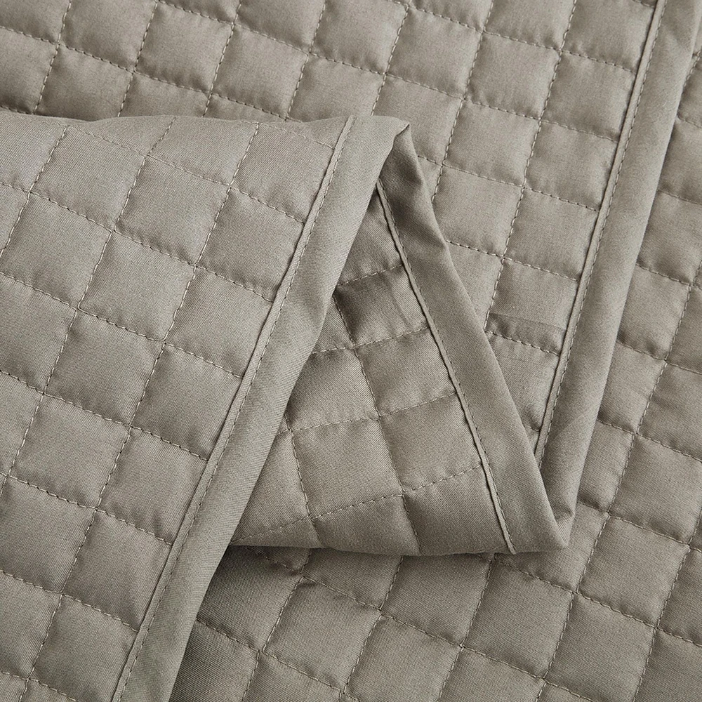 Millano Classic Quilt Set