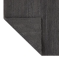 Ensemble de tapis de bain réversibles en coton coupé et bouclé Better Homes & Gardens, 2 pièces, flanelle grise, 17" x 24" et 20" x 30"