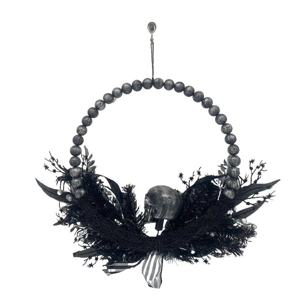 SLIVER SKULL WREATH