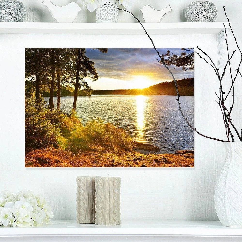 Designart Beautiful View of Sunset over Lake Canvas Wall Art