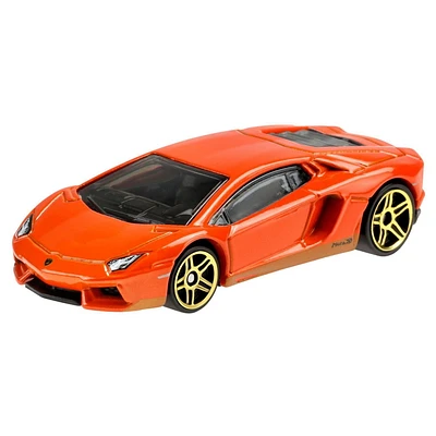 Véhicule Lamborghini Aventador LP 700-4 Hot Wheels à  l’échelle 1:64