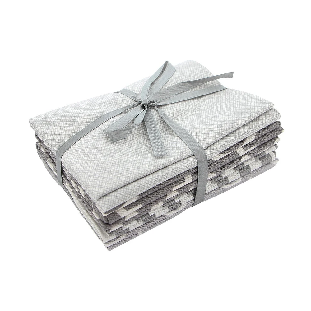 Ballot de tissus de base Fabric Creations - 18" x 21" / 45cm x 53cm Ballot de tissus - 18" x 21" / 45cm x 53cm
