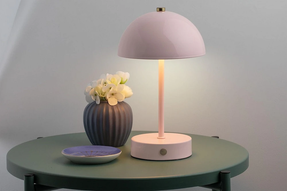 Lampe tactile portative à DEL en métal de Merkury Innovations - Rose