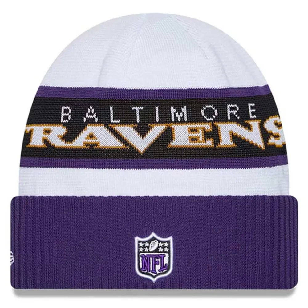 Baltimore Ravens New Era 2023 White Sideline Tech Cuffed Knit Hat