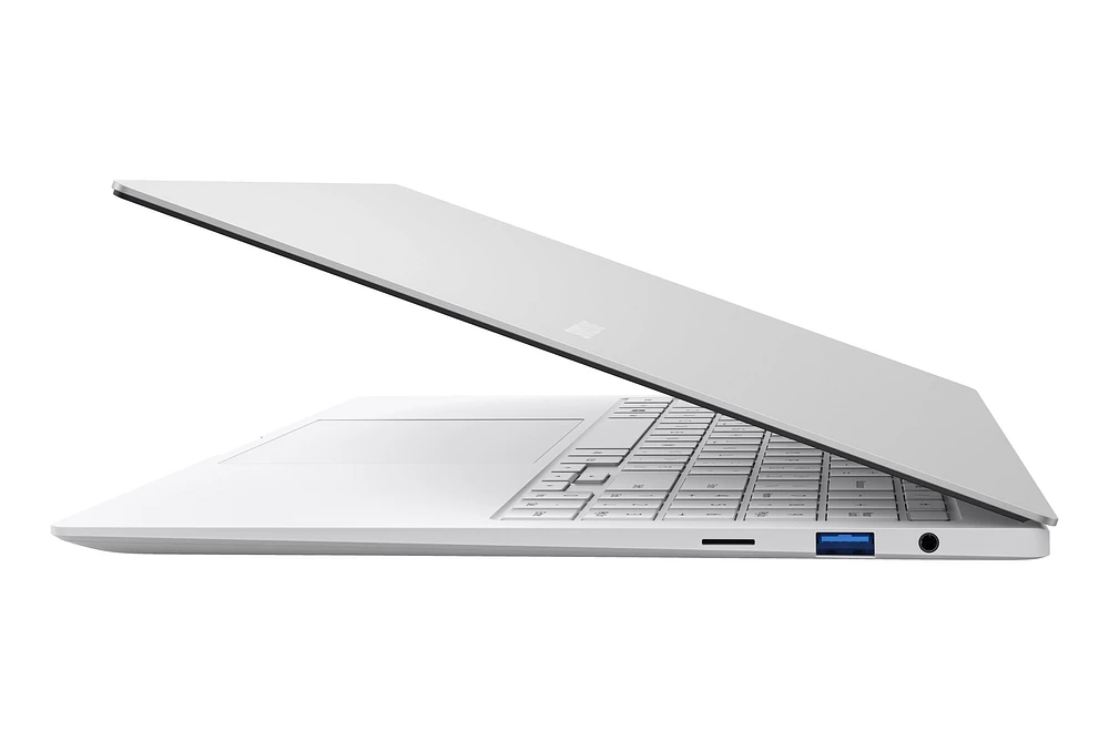 NP950XDB-KE2US | Galaxy Book Pro, 15", Intel® Core™ i5, 8GB, 256GB Mystic Silver | Samsung Business US