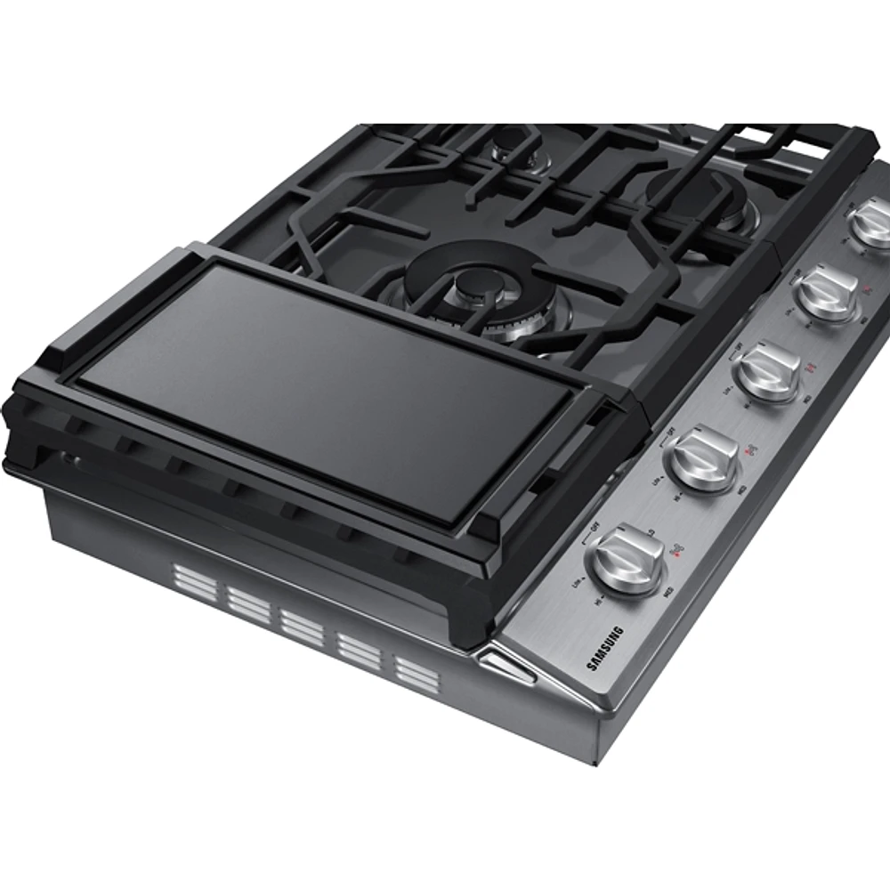 NA30N6555TS/AA | 30" Smart Gas Cooktop with Illuminated Knobs in Stainless Steel | Samsung Business US