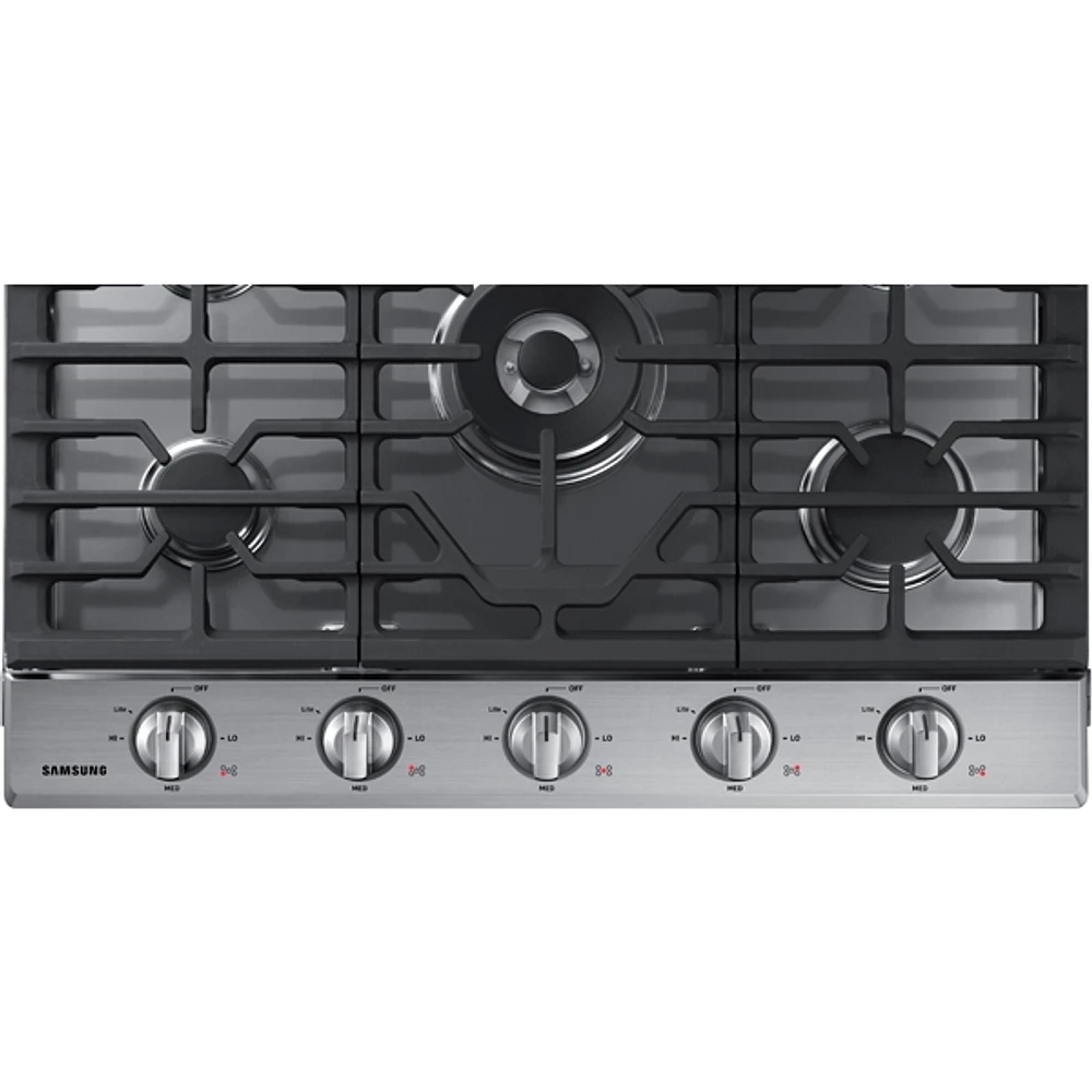 NA30N6555TS/AA | 30" Smart Gas Cooktop with Illuminated Knobs in Stainless Steel | Samsung Business US