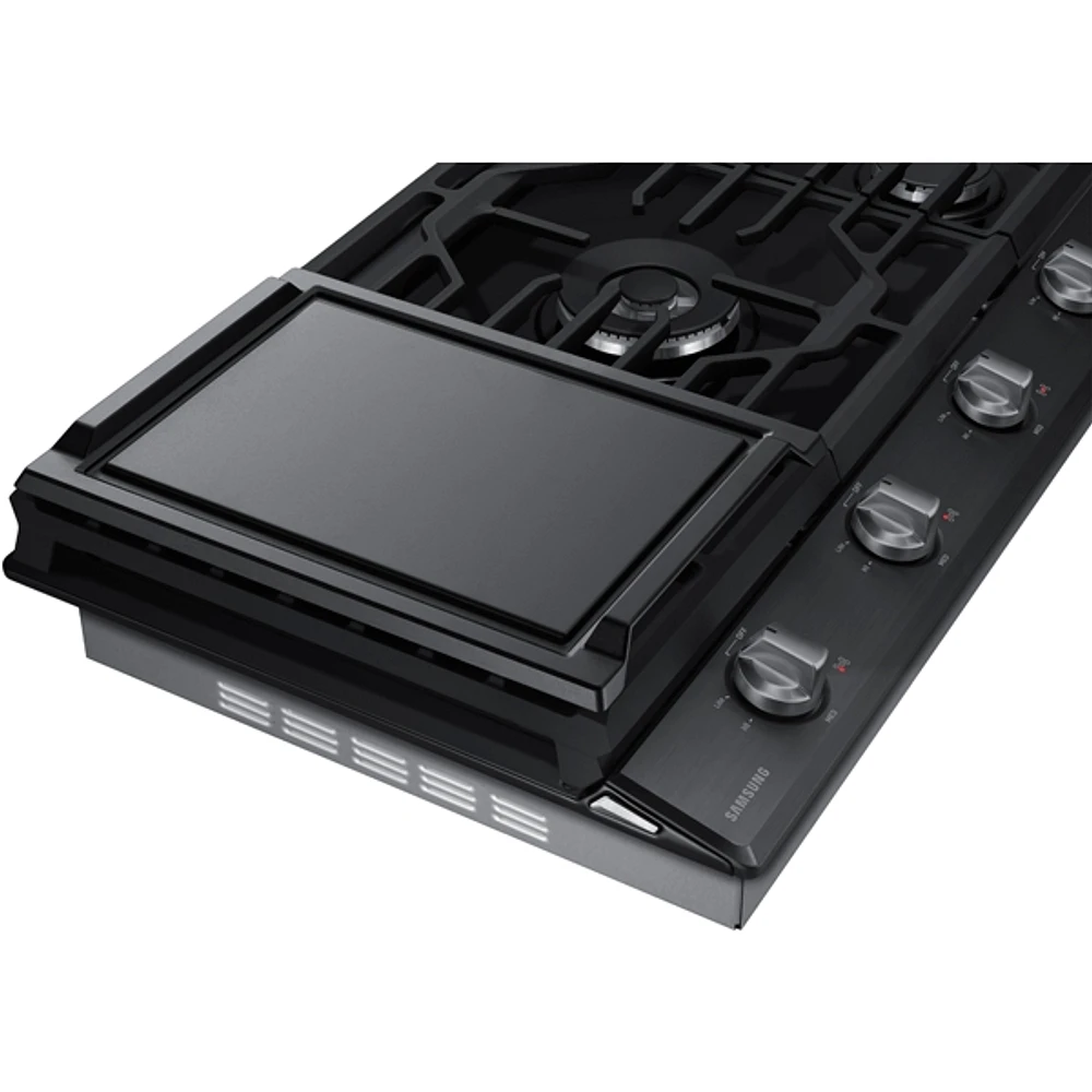 NA36N6555TG/AA | 36" Smart Gas Cooktop with Illuminated Knobs in Black Stainless Steel | Samsung Business US