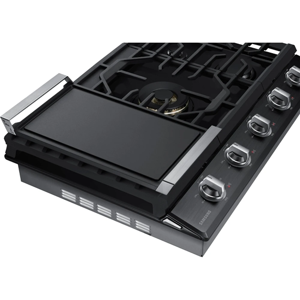 NA36N7755TG/AA | 36" Smart Gas Cooktop with 22K BTU Dual Power Burner in Black Stainless Steel | Samsung Business US