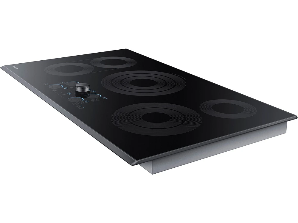 NZ36K7570RG/AA | 36" Smart Electric Cooktop with Sync Elements in Black Stainless Steel | Samsung Business US