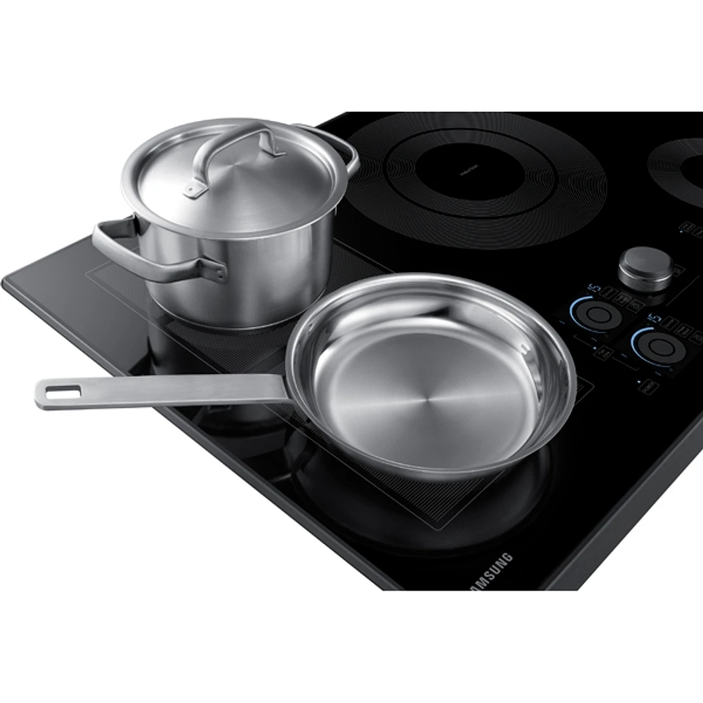 NZ30K7880UG/AA | 30" Smart Induction Cooktop in Black Stainless Steel | Samsung Business US