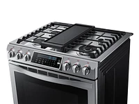 5.8 cu. ft. Slide-in Gas Chef Collection Range with True Convection Ranges - NX58H9950WS/AA | Samsung US