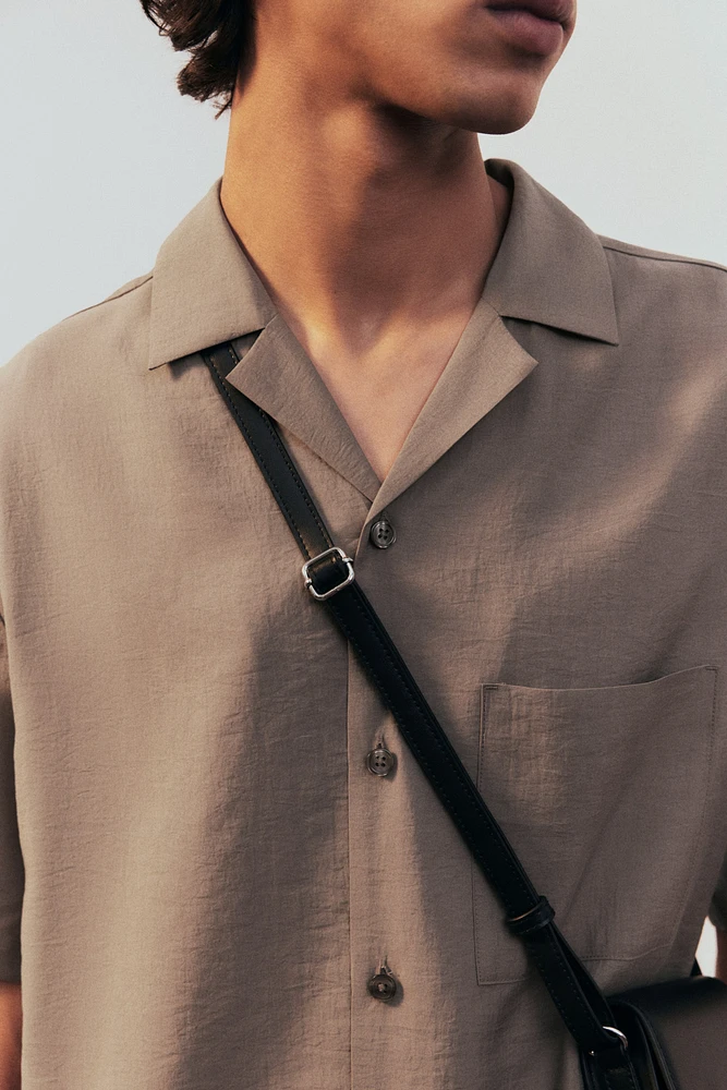 Loose-Fit Resort Shirt