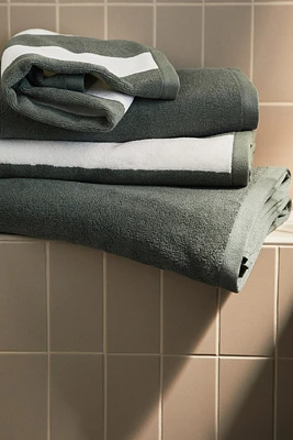 Drap de bain en éponge
