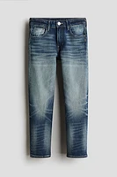 Relaxed Tapered Fit Jeans