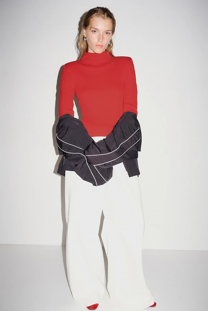 Rib-Knit Shoulder-Pad Top