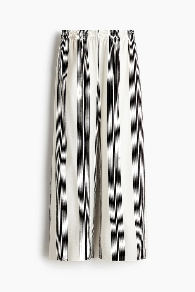Wide-Leg Pull-On Pants