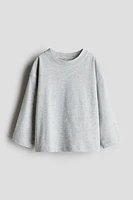 Long-sleeved T-shirt