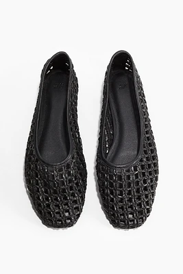 Straw Flats