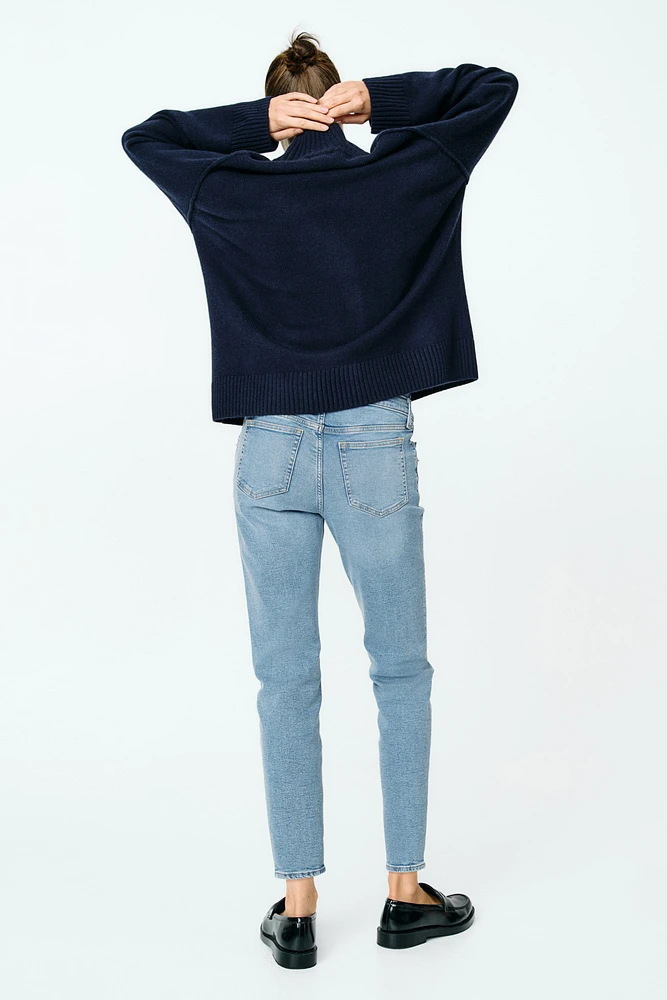 MAMA Slim Ankle Jeans