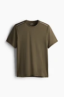 T-shirt de course coupe classique en DryMove™