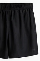 Mid-Length Sports Shorts DryMove™