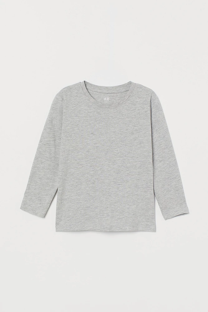 Long-sleeved T-shirt