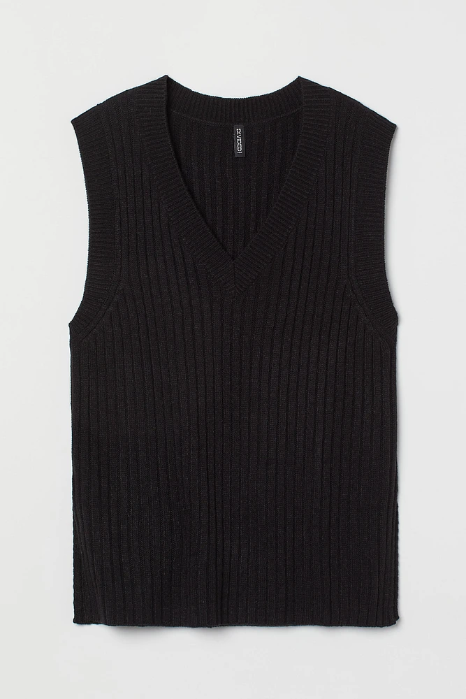 Ribbed Sweater Vest