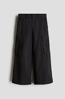 Wide-Leg Cargo Pants