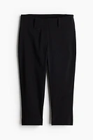 Slit-hem Capri Pants