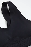 Seamless Sports Bra DryMove™